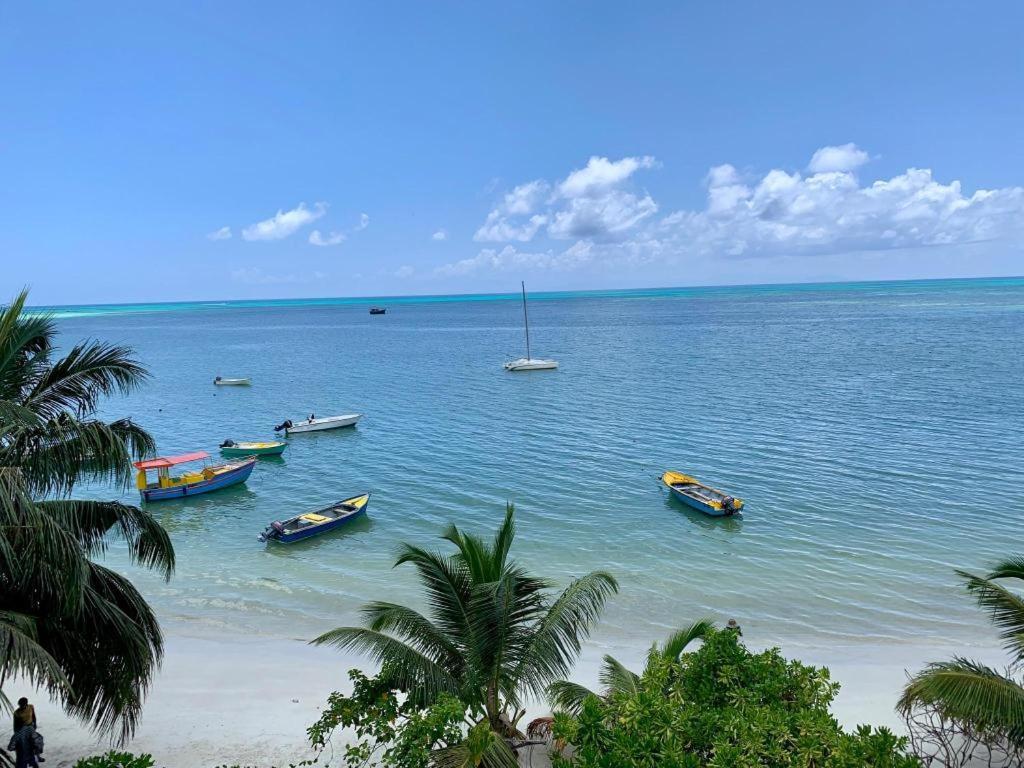 Diamond Plaza Hotel Grand Anse  ห้อง รูปภาพ